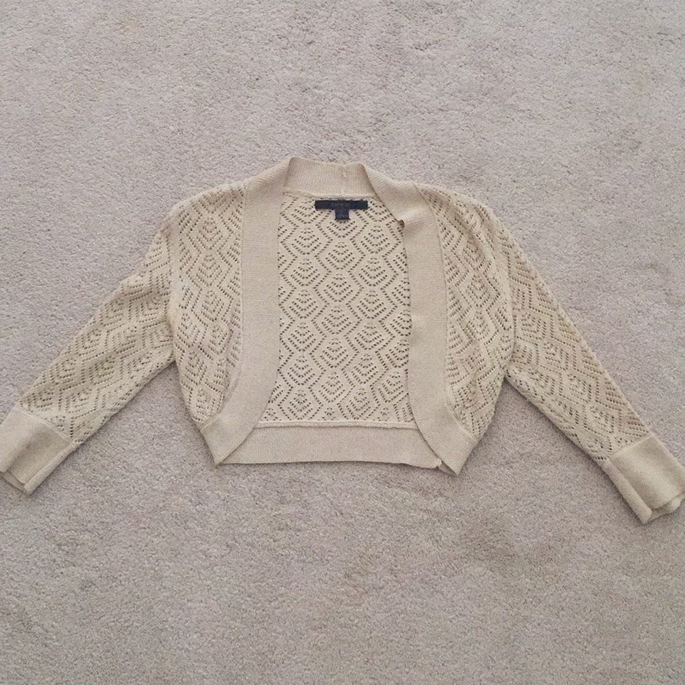Gold shrug